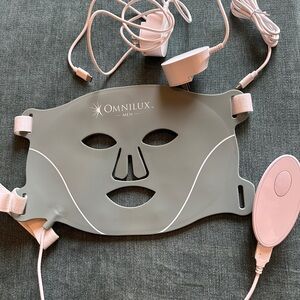 Omnilux Men LED Face Mask